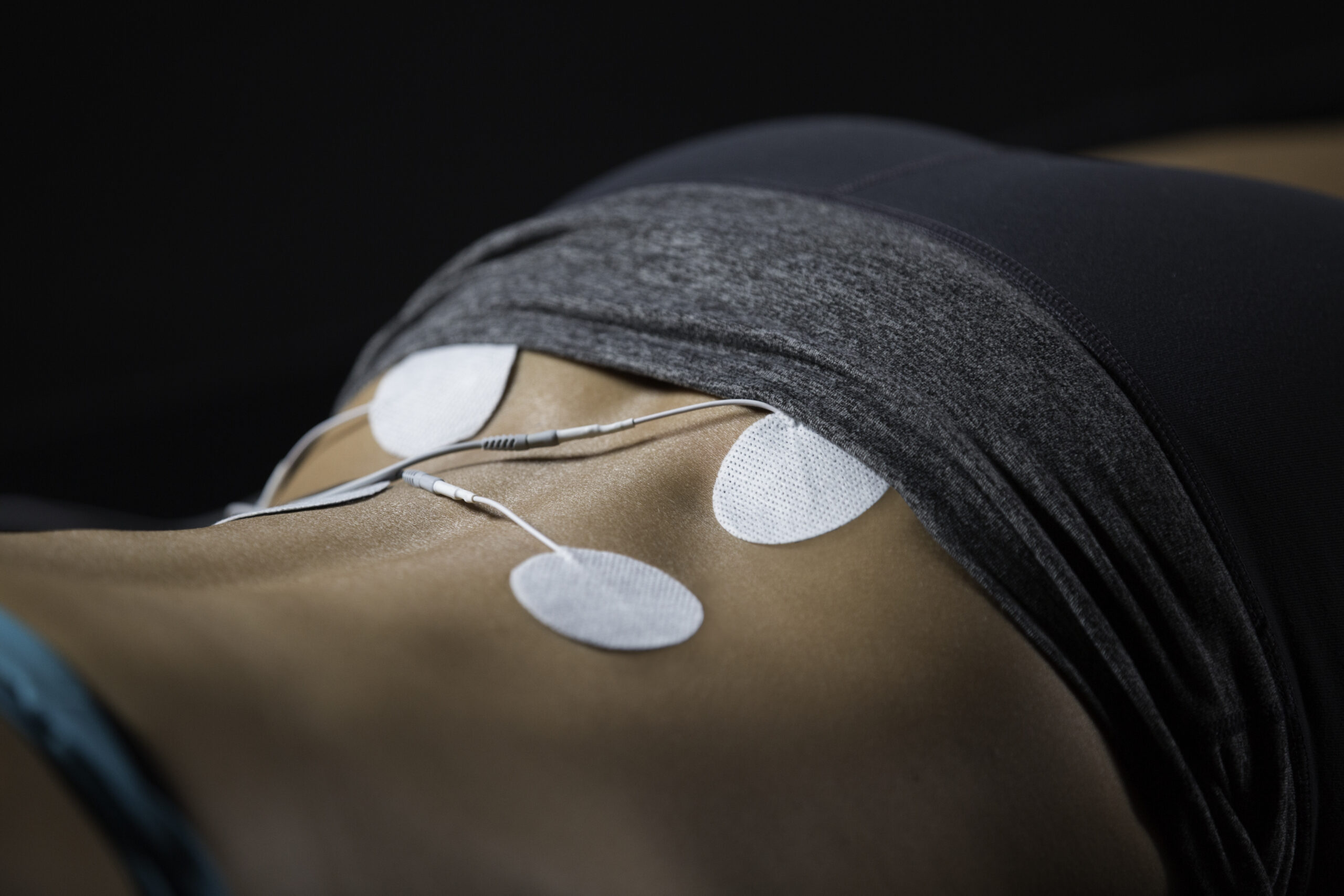 Pad Placement for Electrical Stimulation-Tips & Tricks with Dr. Kelly  Starrett, DPT
